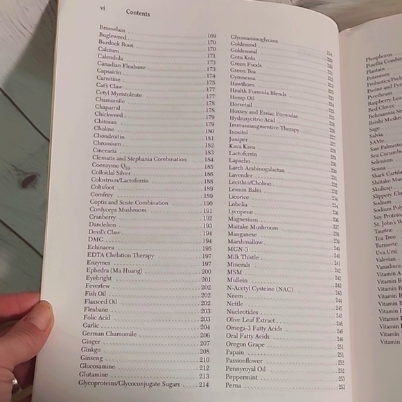 Y2K 2001 Paperback Natural Holistic Health Bible for Cats & Dogs Book Natural - Picture 9 of 12